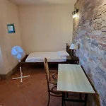 La Casa Del Mandorlo San Salvatore (Messina)