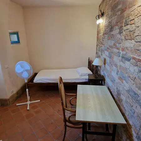 La Casa Del Mandorlo San Salvatore (Messina)