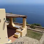 La Casa Del Mandorlo San Salvatore (Messina)