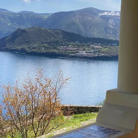 La Casa Del Mandorlo San Salvatore (Messina)