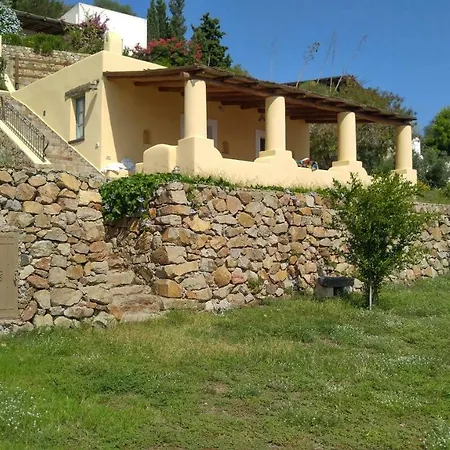 La Casa Del Mandorlo Vakantiehuis