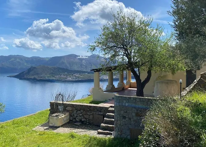 Holiday home La Casa Del Mandorlo San Salvatore (Messina)