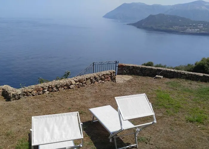 Ferienhaus La Casa Del Mandorlo San Salvatore (Messina)