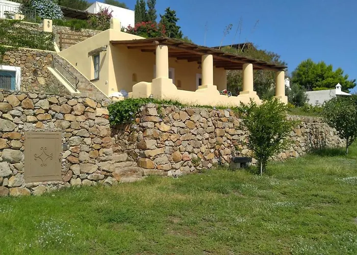 La Casa Del Mandorlo بيت للعطل